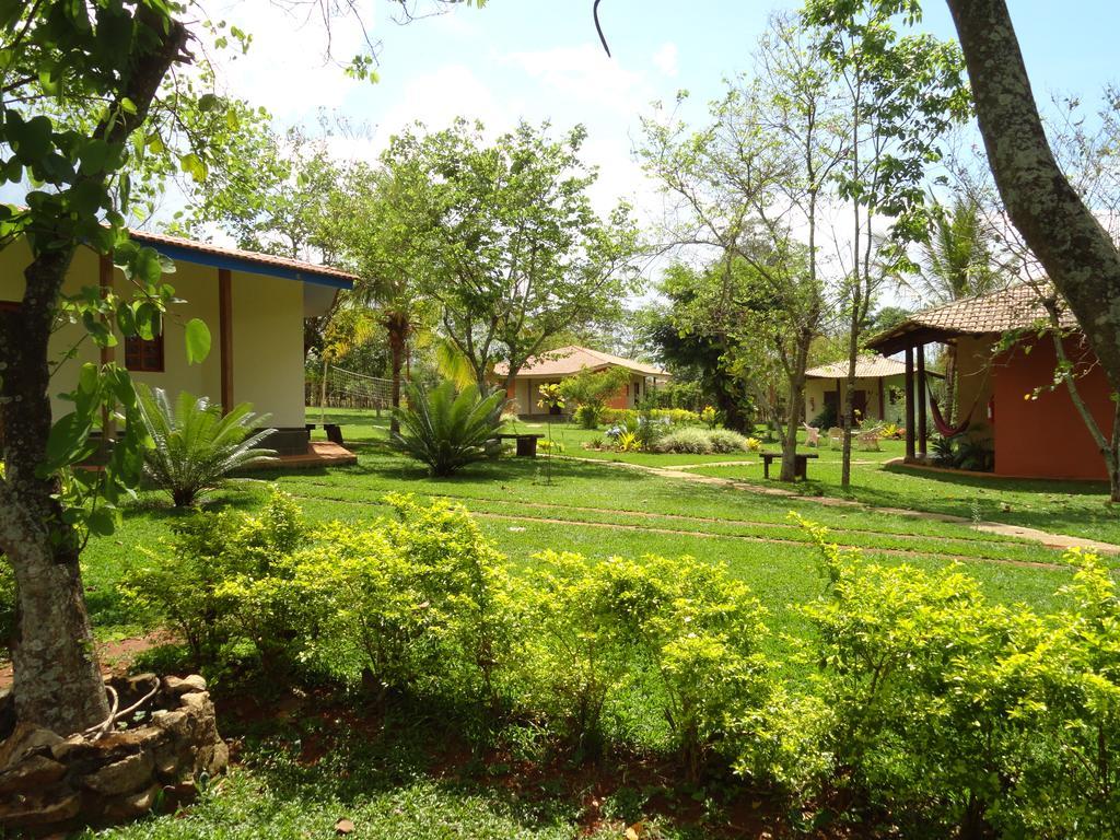 Pousada Recanto Do Cerrado Neropolis Esterno foto